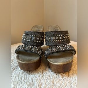 Kukla platform wedges.